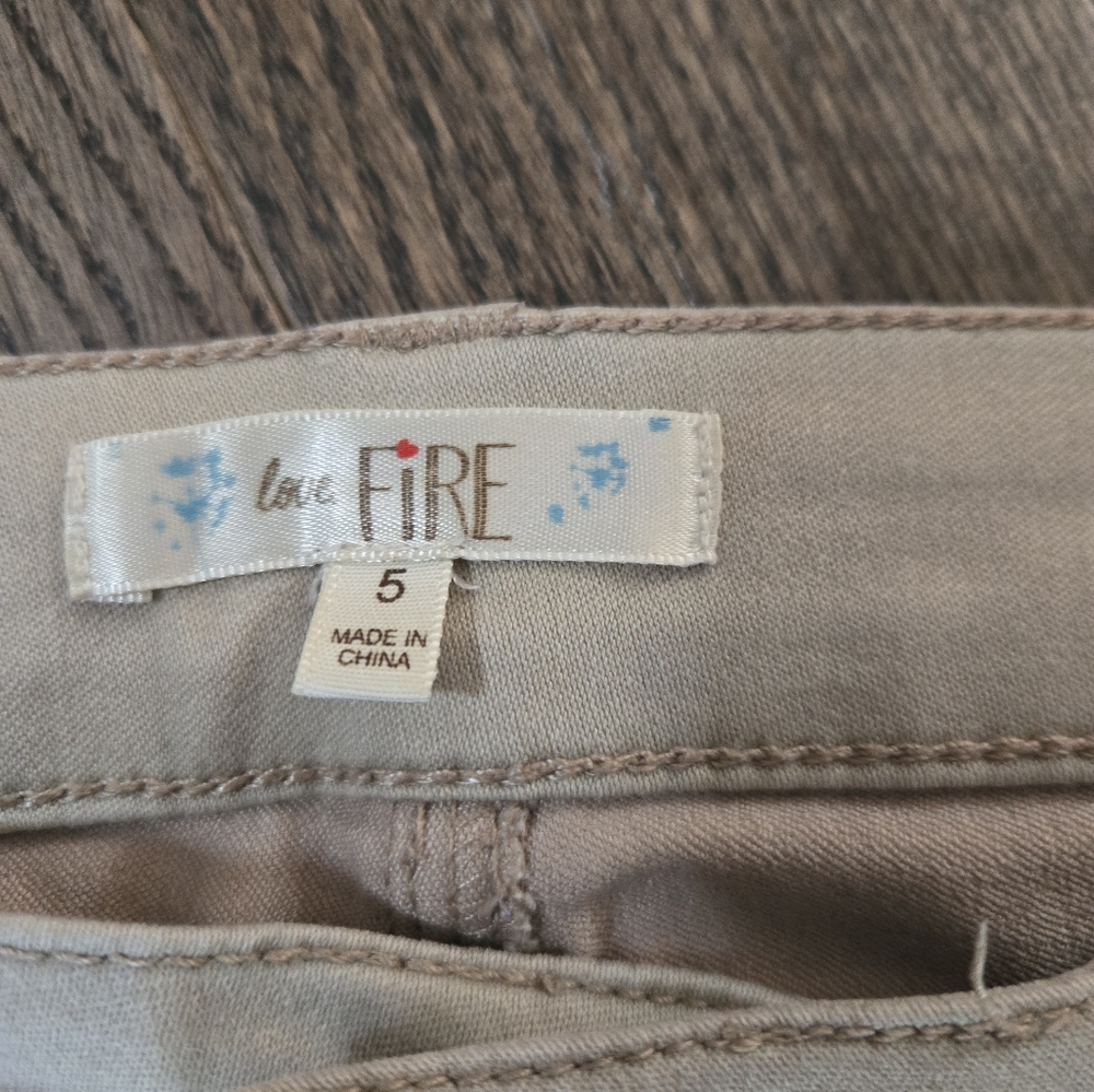 Womans jeans - Picture 2 of 4